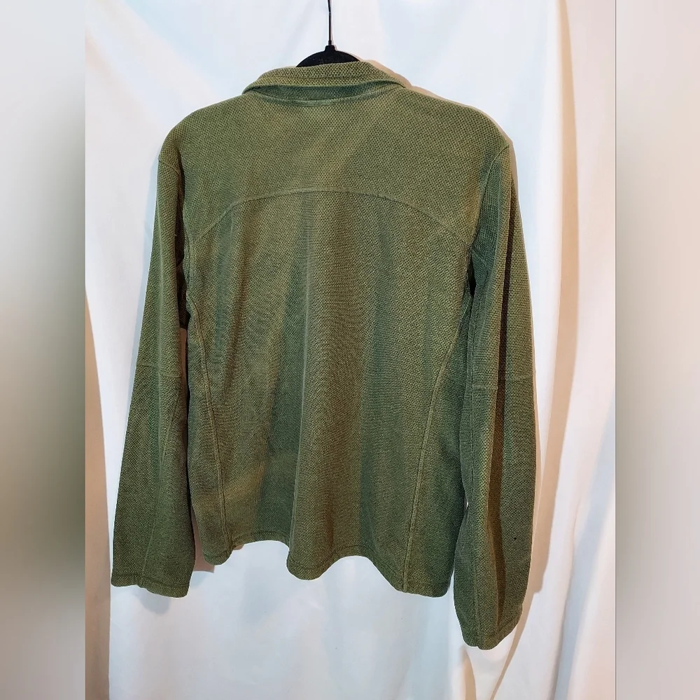 The North Face Olive Green Men's Fleece Pullover #gorpcore